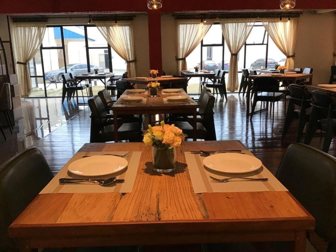 Khách sạn Ramada Encore By Wyndham Pudong Airport 4*